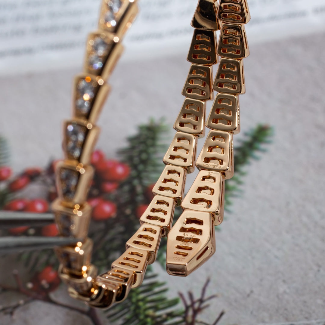 Bvlgari SERPENTI BRACELET 3.8MM PINK GOLD DIAMOND