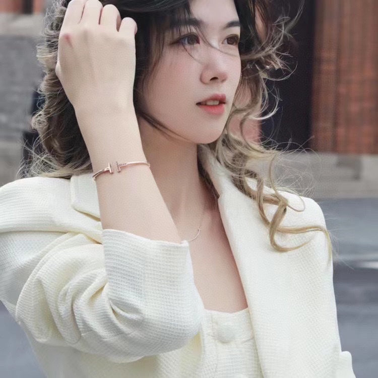 TIFFANY T PINK GOLD PINK DIAMOND BRACELET